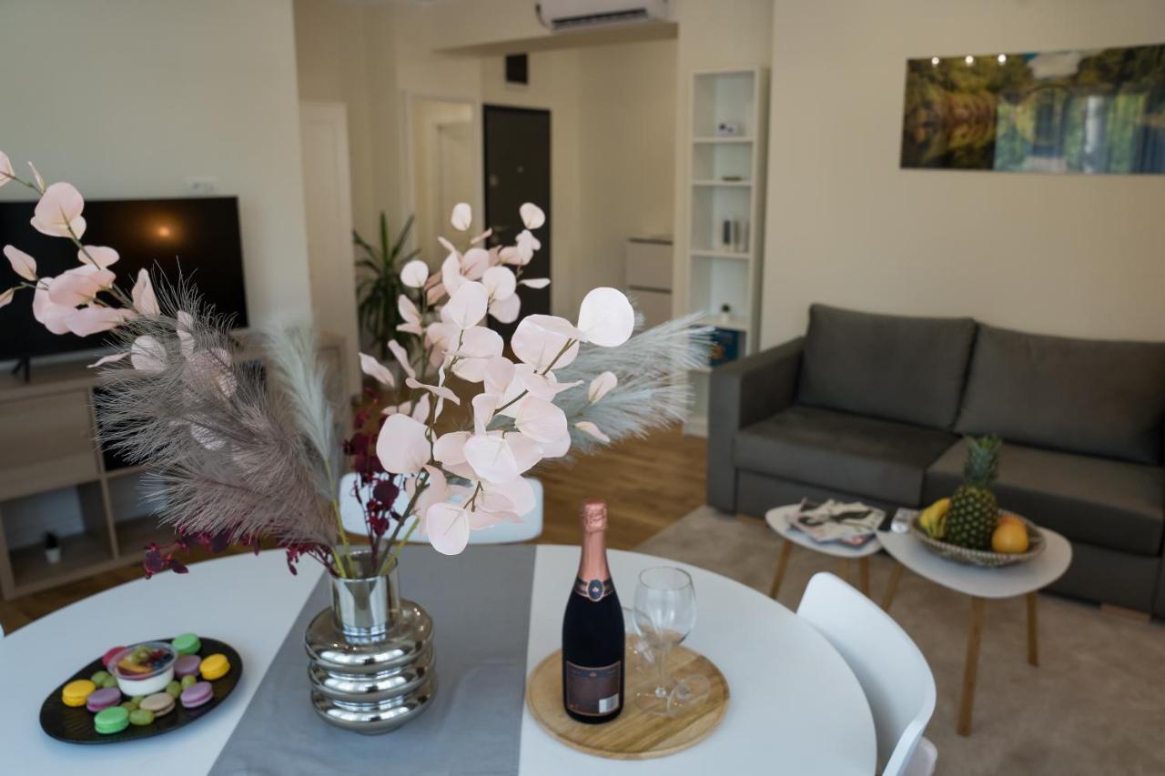 Azaleea Apartments 부쿠레슈티 외부 사진