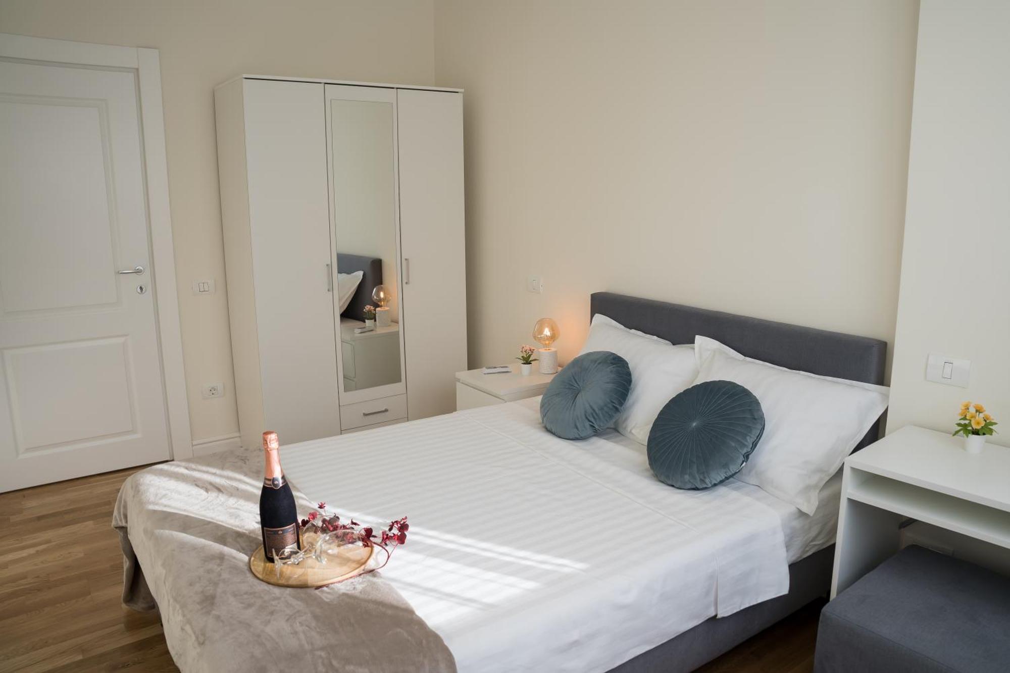 Azaleea Apartments 부쿠레슈티 외부 사진